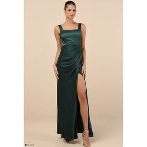 Lulu's Emerald Red Carpet Romance Emerald Green Satin Square Neck Maxi Dress